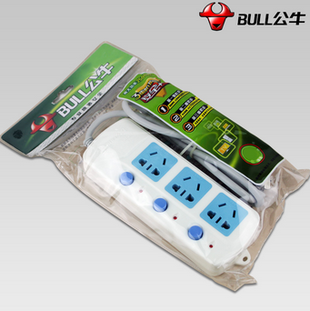 公牛（BULL）GN-314 电源插座插线板 3位独立开关 1.8米